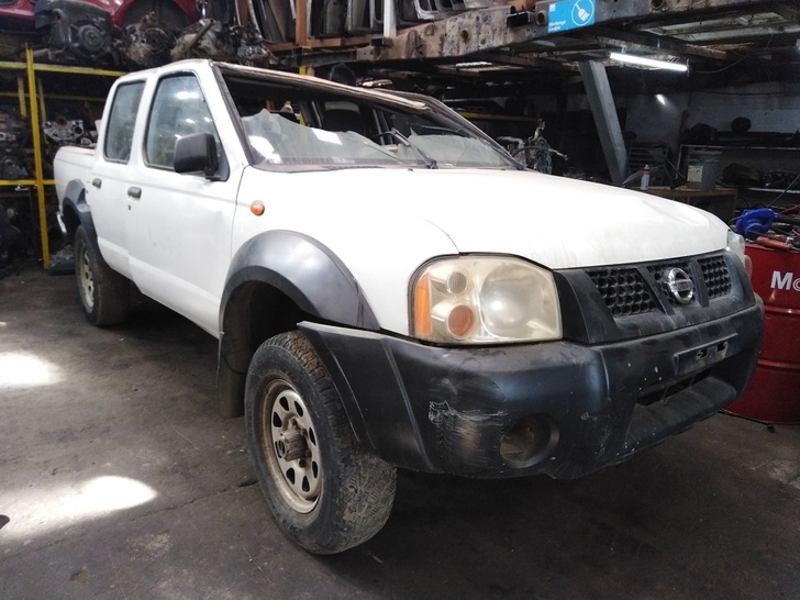  Nissan TERRANO 2004    EN DESARME